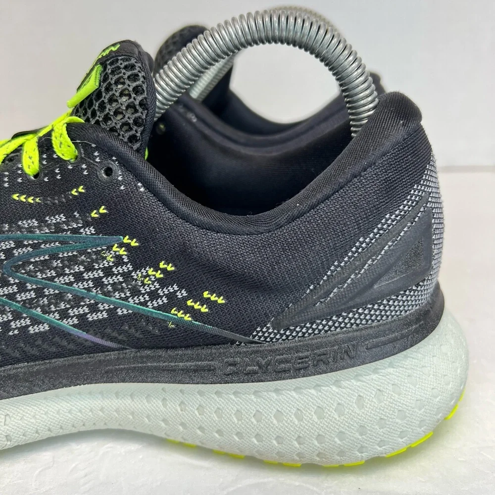 Brooks Black Neon Yellow Athletic Running Shoes with Teal Logo
